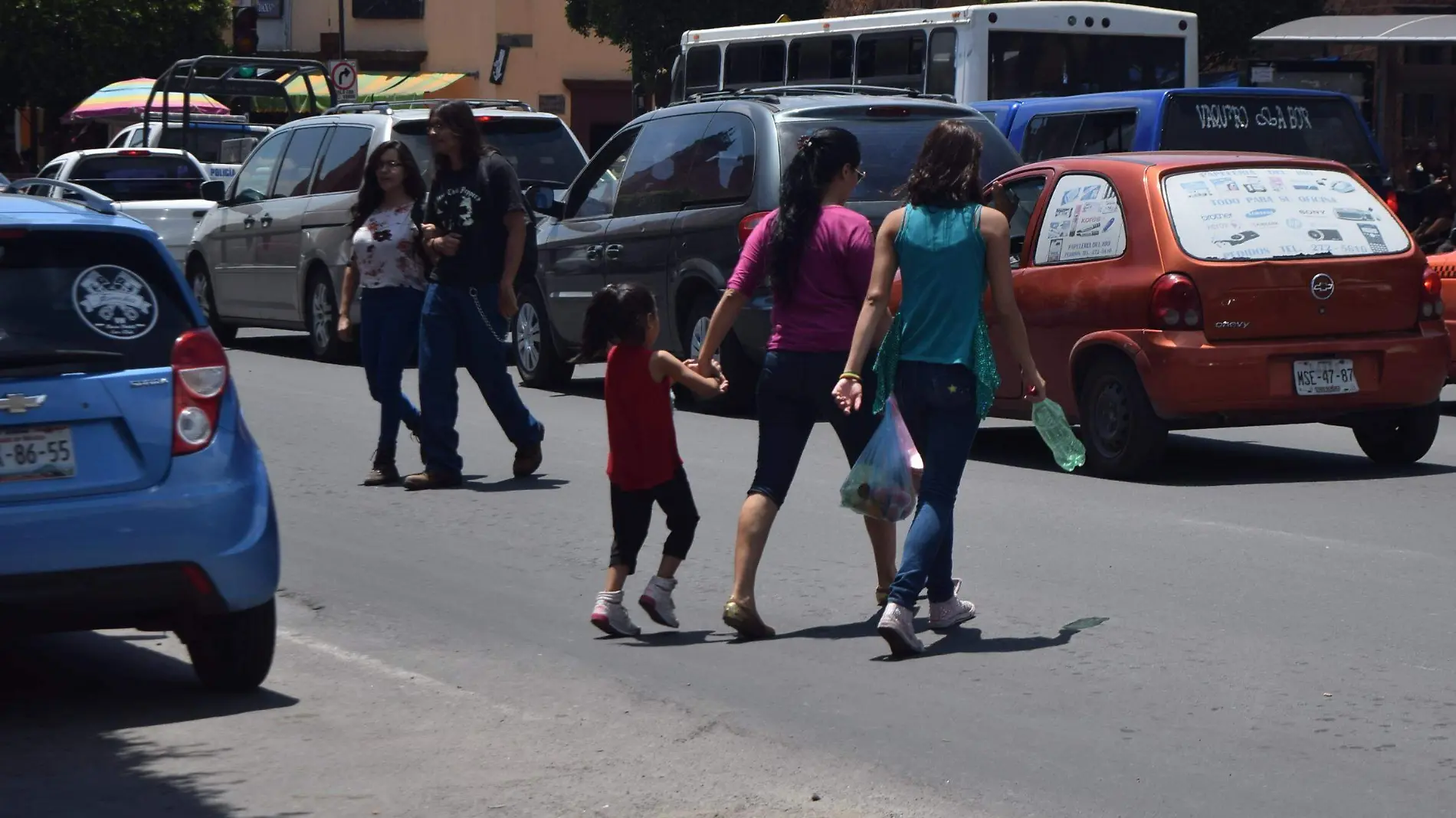 A través del Instituto de la Familia buscan prevenir malos hábitos